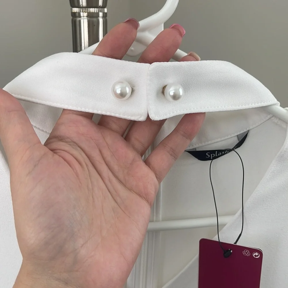 NEW White Blouse V neck pearl brooch pin Medium night out 3/4 sleeves - Picture 3 of 9